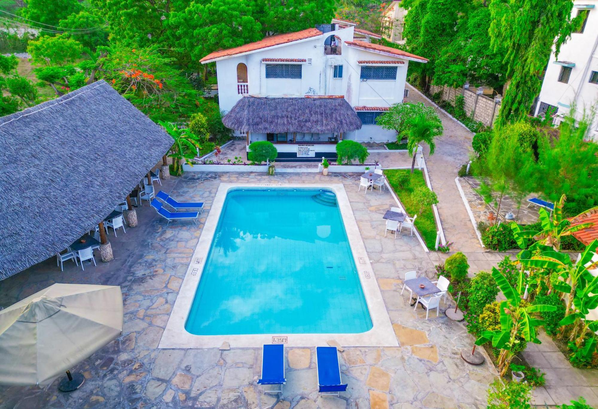 Maasai Resort Момбаса Екстер'єр фото